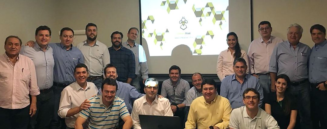 Colmeia Viva ganha força e dissemina conhecimento